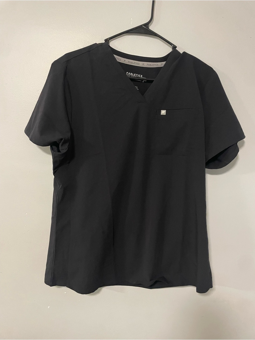 Fabletics Black Scrub Top Large